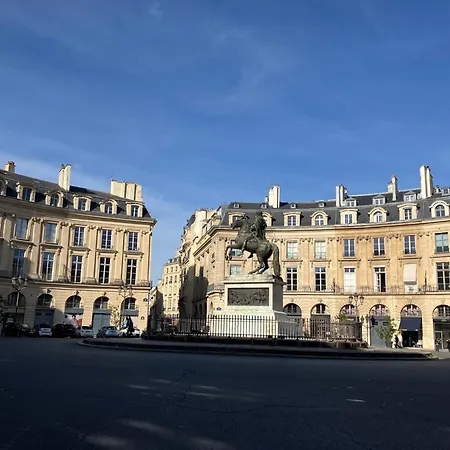 Next To Louvre *